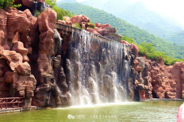 为什么现在很多年轻的朋友都喜欢结伴出行？游戏画面
